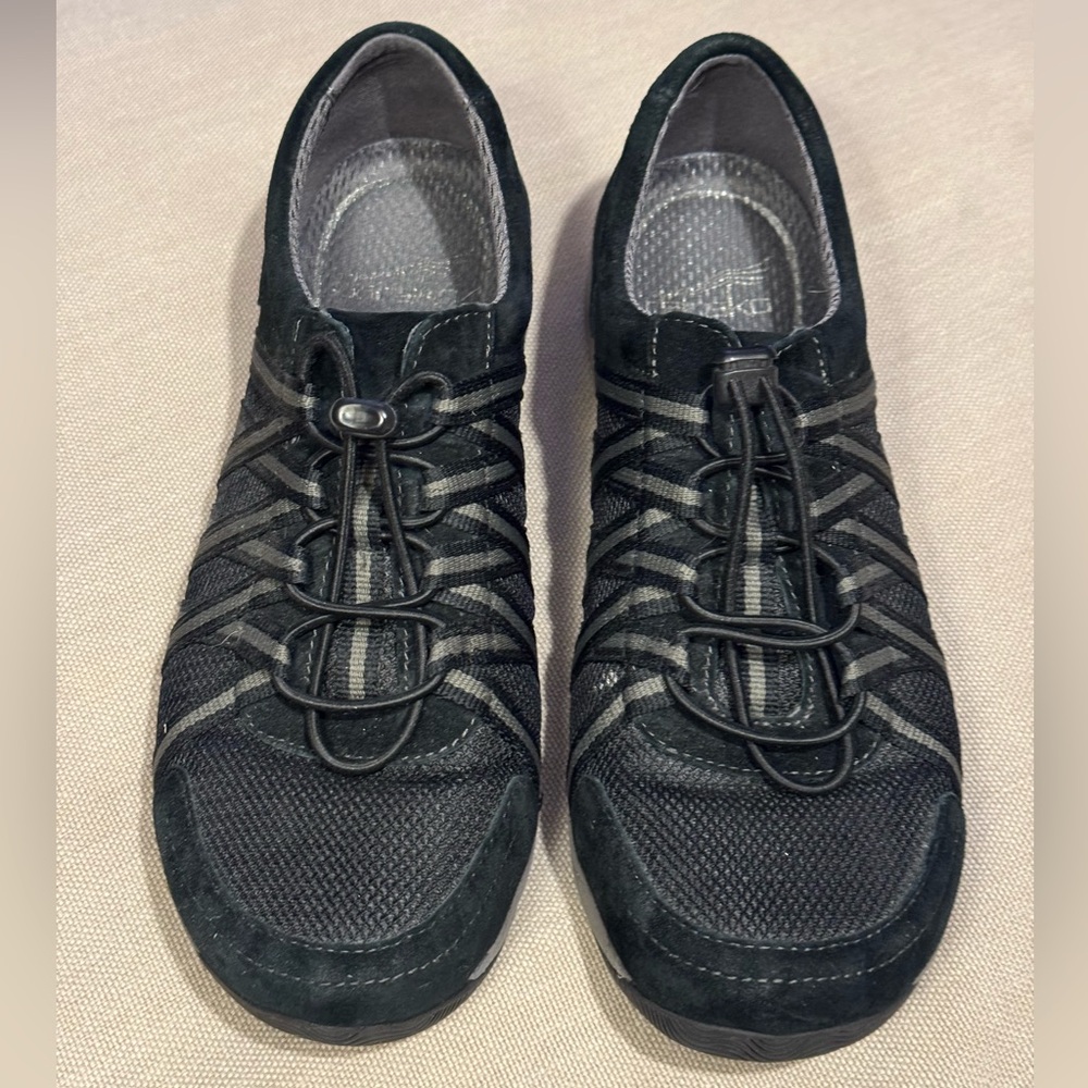 Dansko - Sky Black Mesh - Bungee - Walking Shoes - Sneaker size 39 / 8.5-9